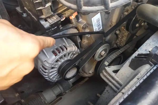 丹阳转速传感器的工作原理是什么？